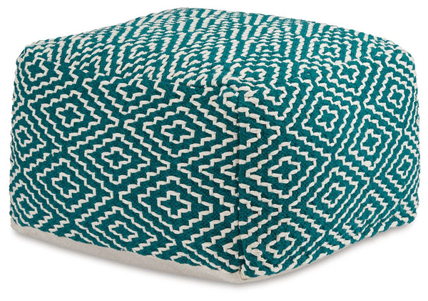 Poufs